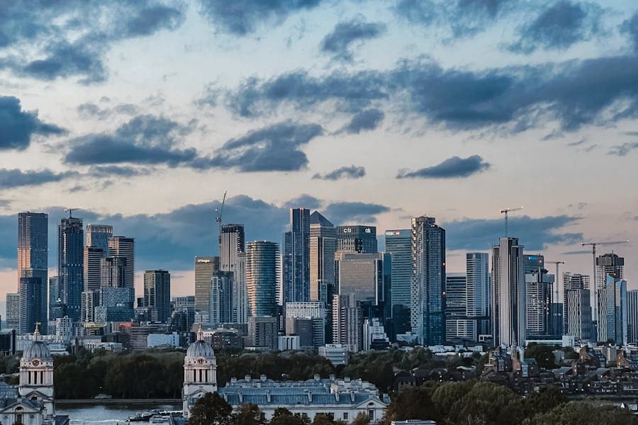 Canary Wharf London skyline